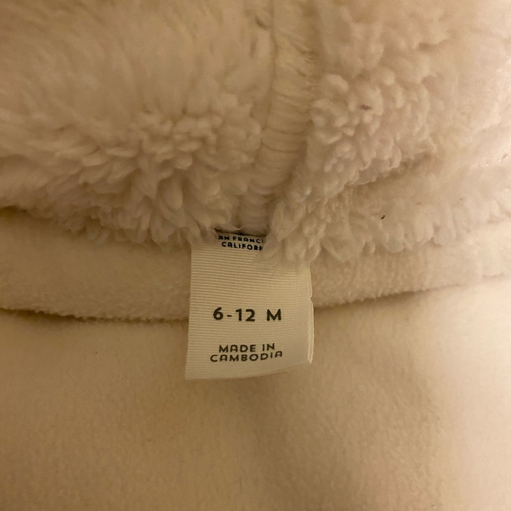 Old Navy Fleece Snowsuit for Baby - Size 6-12M - Picture 7 of 7